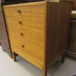710 7391 CHEST OF DRAWERS